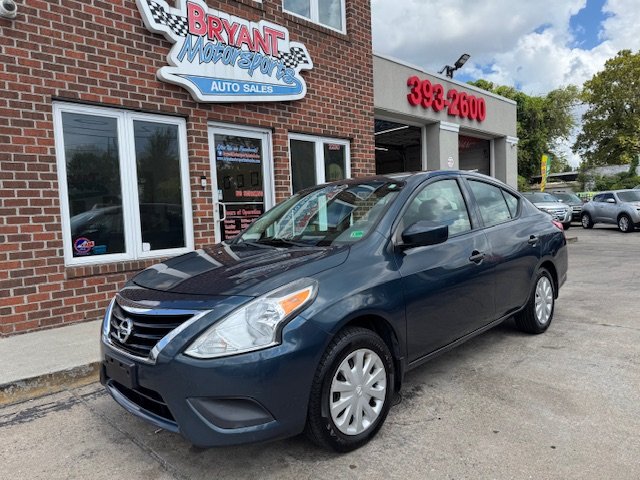 2017 Nissan Versa Sedan