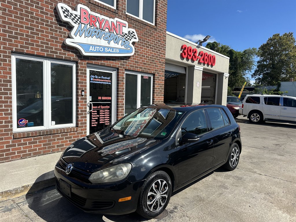 2012 Volkswagen Golf Base