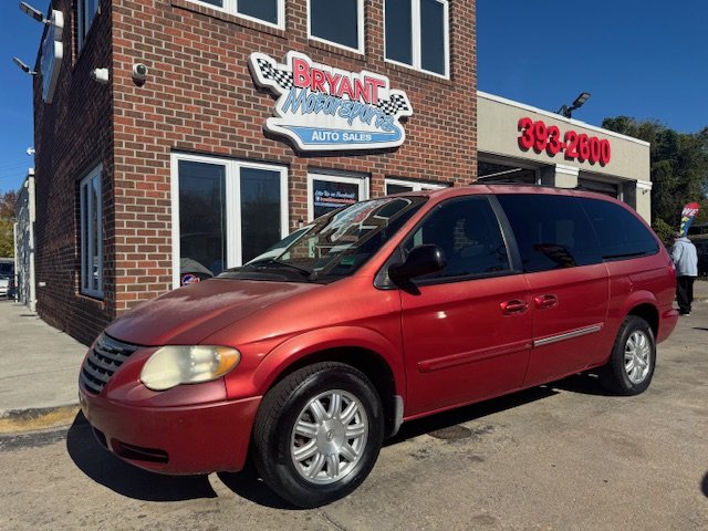 2005 Chrysler Town & Country Touring