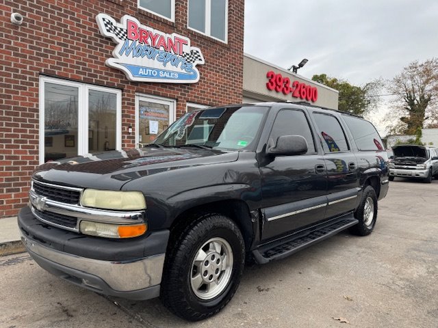 2004 Chevrolet Suburban LS