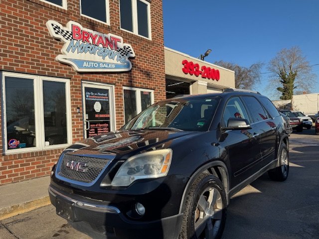 2011 GMC Acadia SLT1's photo