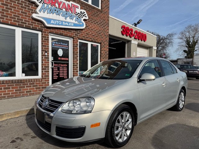 2010 Volkswagen Jetta SE's photo