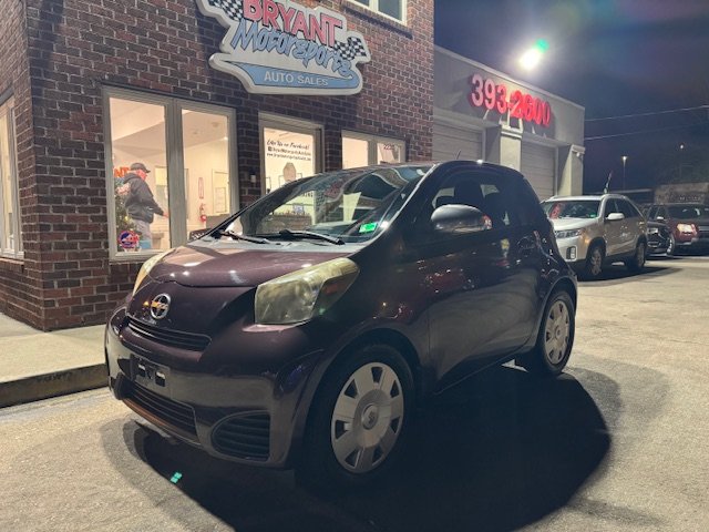 2012 Scion iQ Base's photo