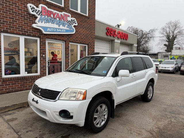 2011 Mitsubishi Endeavor SE