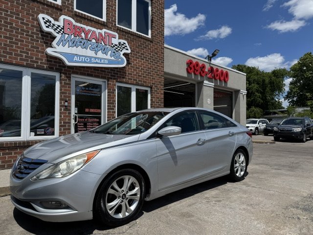 2011 Hyundai Sonata Limited I4 A/T's photo
