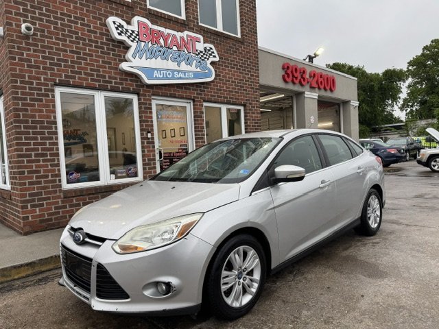 2012 Ford Focus Sedan SEL's photo