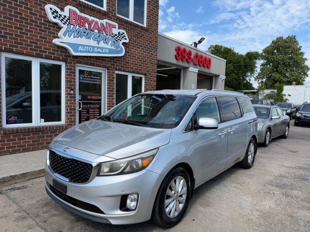 2017 Kia Sedona EX's photo