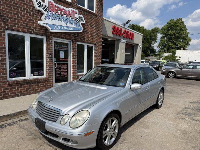 2006 Mercedes-Benz E-Class's photo