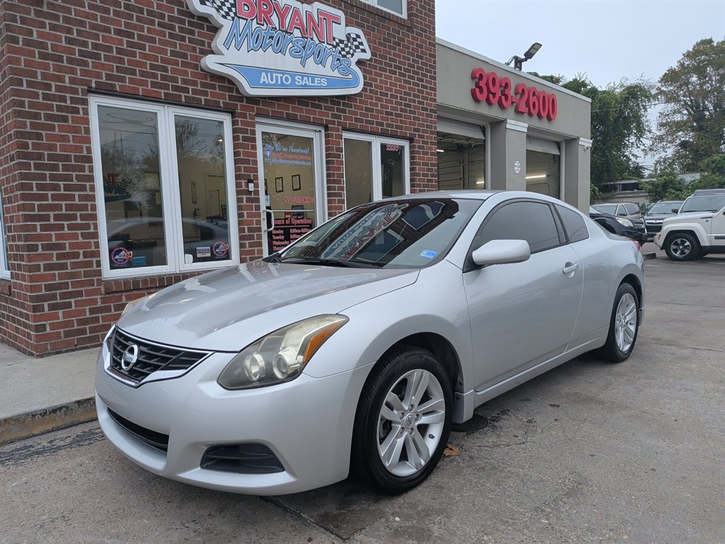 2013 Nissan Altima Coupe S