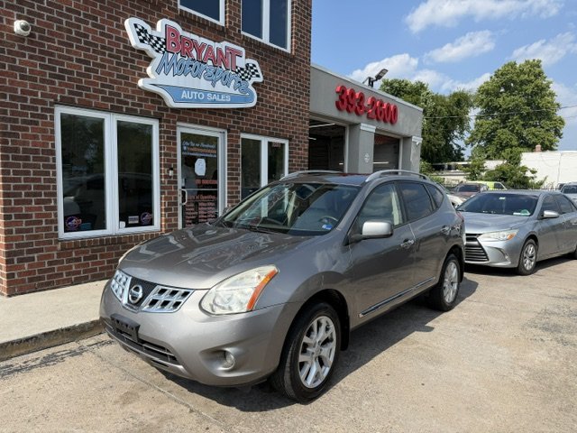 2011 Nissan Rogue S AWD Krom Edition's photo